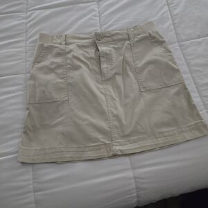 Lee Women's Beige Skort with Pockets